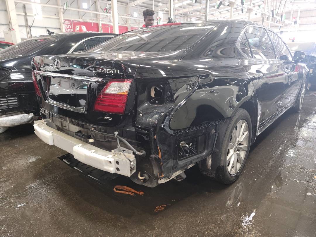 2011 LEXUS LS 460 — 211147 Miles — Lot 5003302 - Marhaba Auctions Used Cars - Image 3