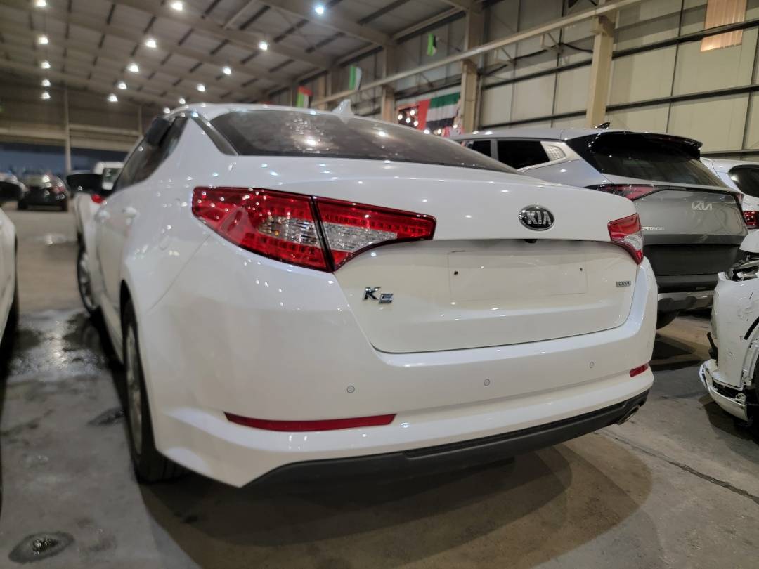 2013 KIA K5 — 92767 KM — Lot 350398 — Main - Marhaba Auctions Used Cars - Image 4