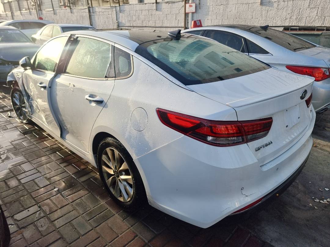 KIA OPTIMA 2018 - Marhaba Auction Used Cars - Image 4
