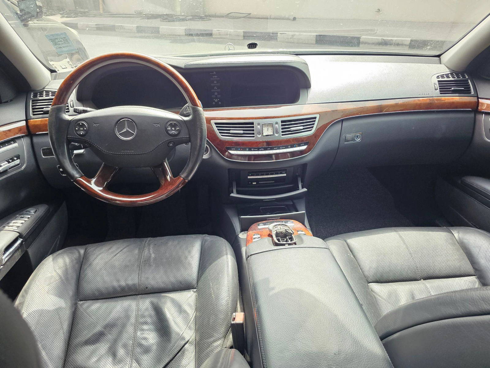 2006 MERCEDES BENZ S 500 — 327074 KM — Lot 007770 — Souq - Marhaba Auctions Used Cars - Image 7