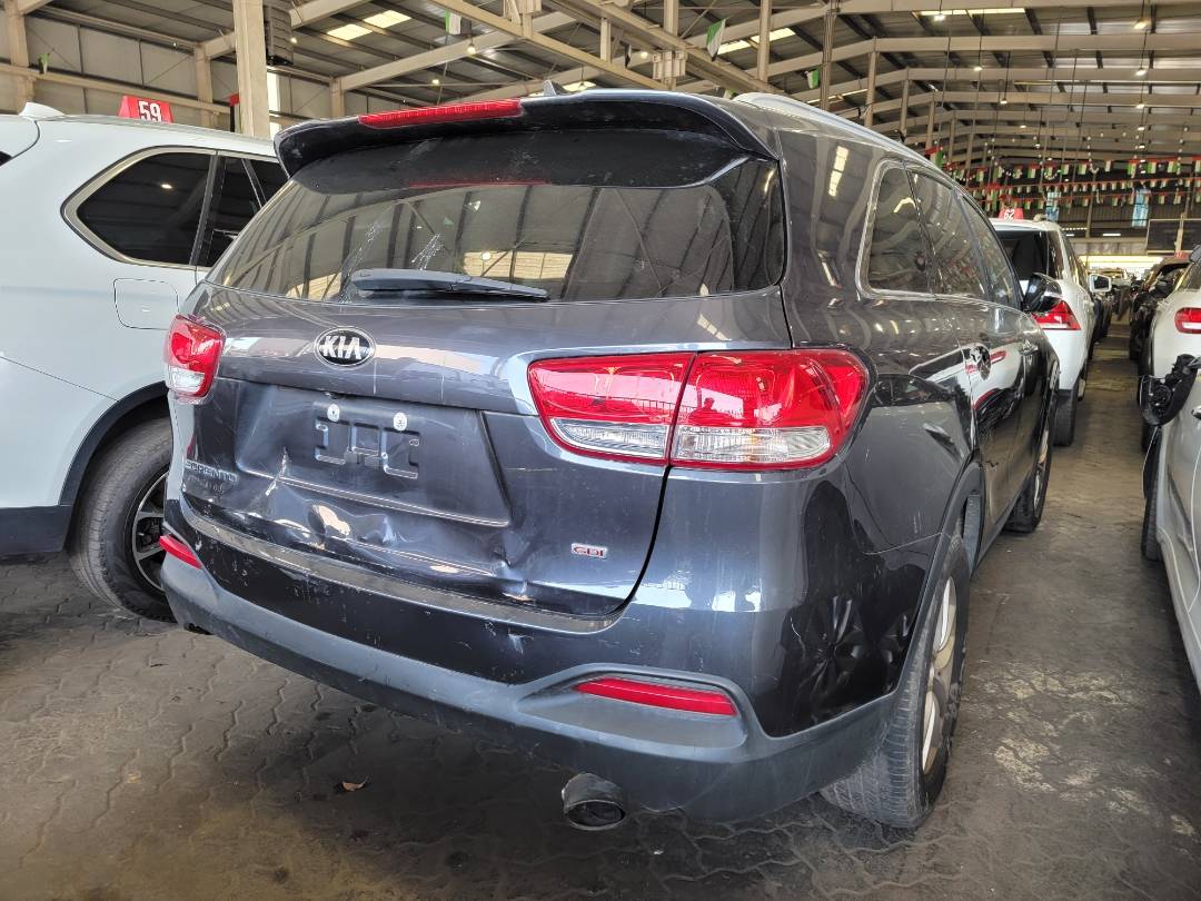 2018 KIA SORENTO — 149674 Miles — Lot XJG388358 — Main - Marhaba Auctions Used Cars - Image 3