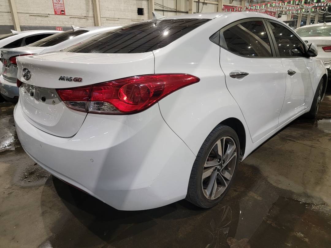 2011 HYUNDAI AVANTE — 165480 KM — Lot 110425 — Main - Marhaba Auctions Used Cars - Image 6