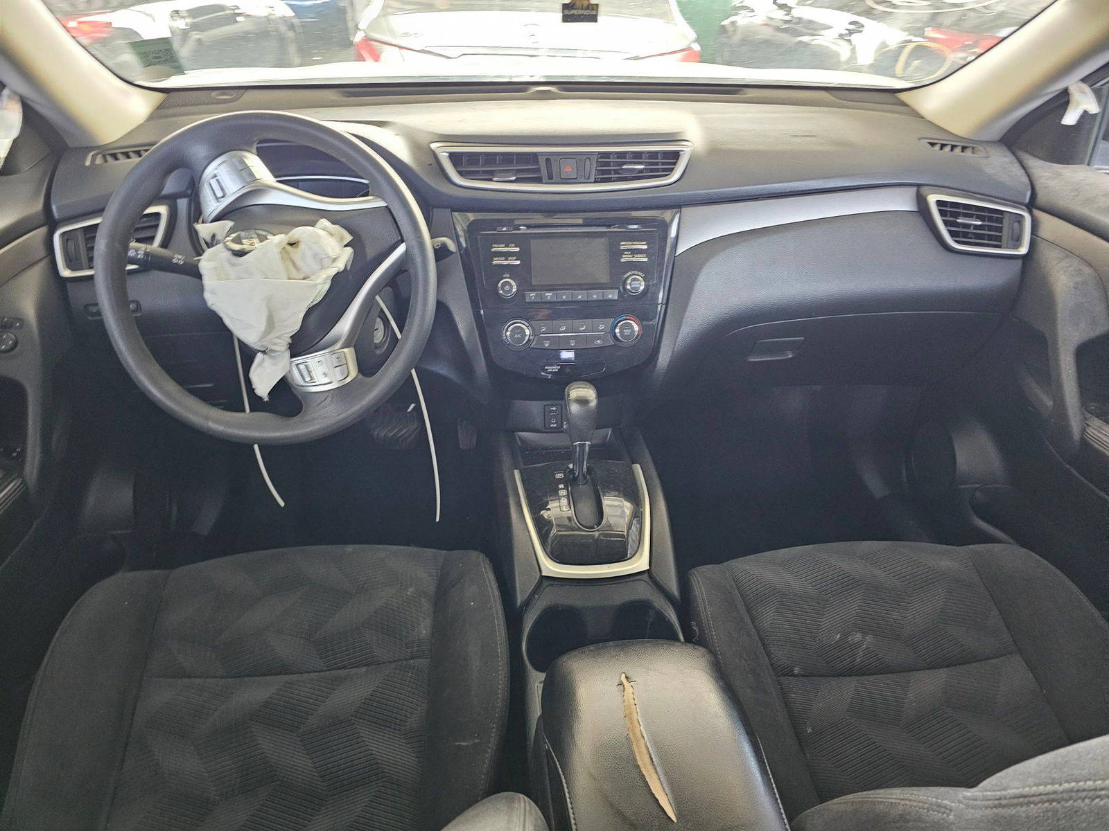 2014 NISSAN ROGUE — 197935 Miles — Lot EC834212 — Souq - Marhaba Auctions Used Cars - Image 8