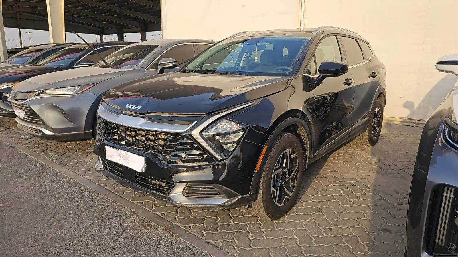 KIA SPORTAGE 2025 view 2