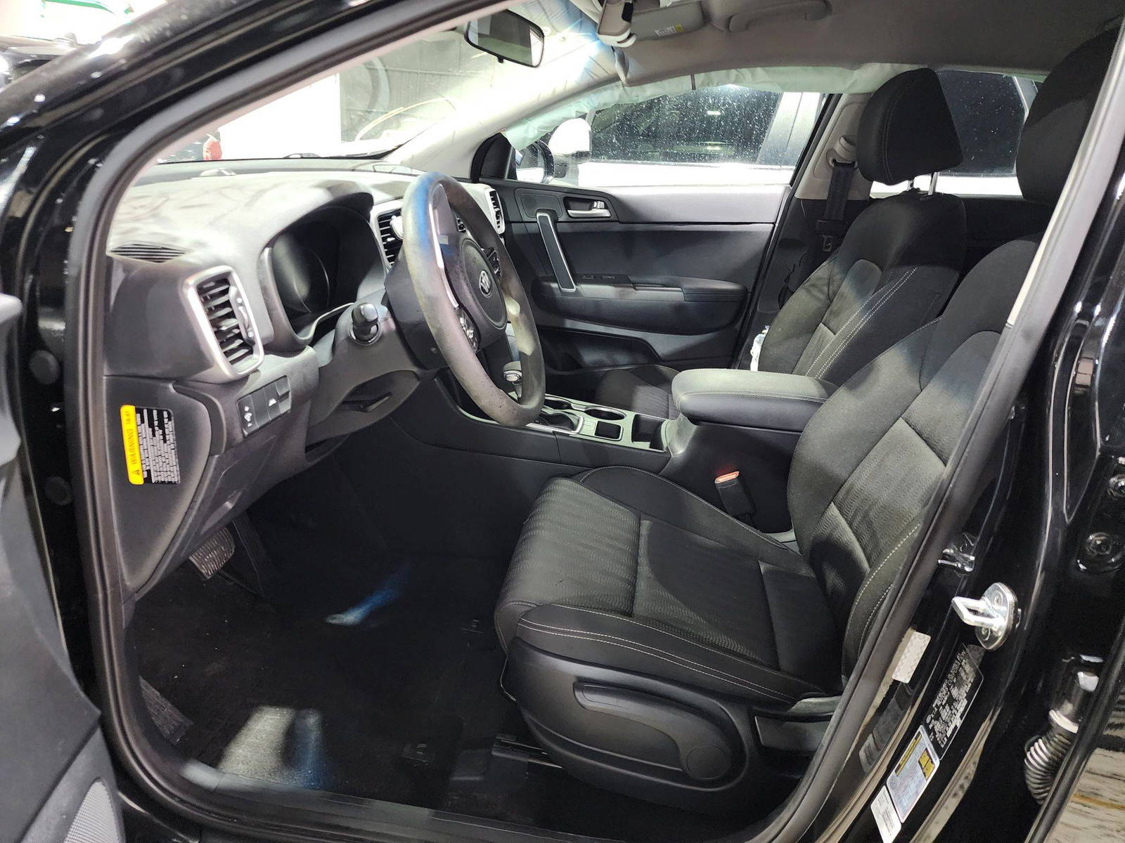 2022 KIA SPORTAGE — 29357 Miles — Lot 962931 — Main - Marhaba Auctions Used Cars - Image 9