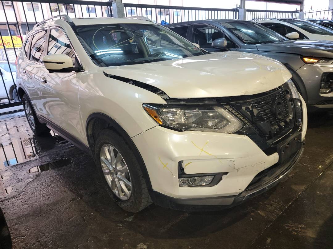 2017 NISSAN ROGUE — 117876 Miles — Lot C775348 - Marhaba Auctions Used Cars - Image 5