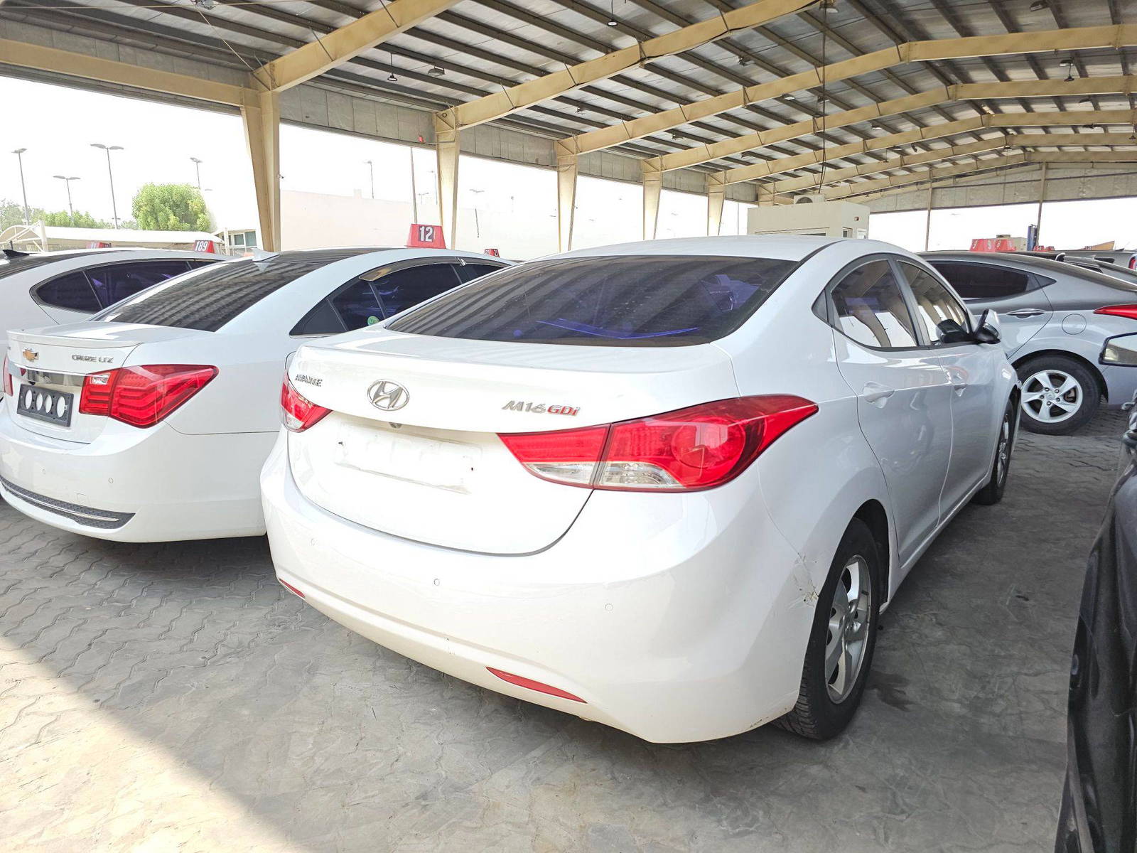 2012 HYUNDAI AVANTE — 185773 KM — Lot 550659 — Main - Marhaba Auctions Used Cars - Image 4