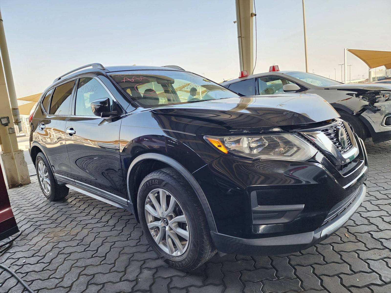 2018 NISSAN ROGUE — 145331 Miles — Lot 38985262 — Souq - Marhaba Auctions Used Cars - Image 4