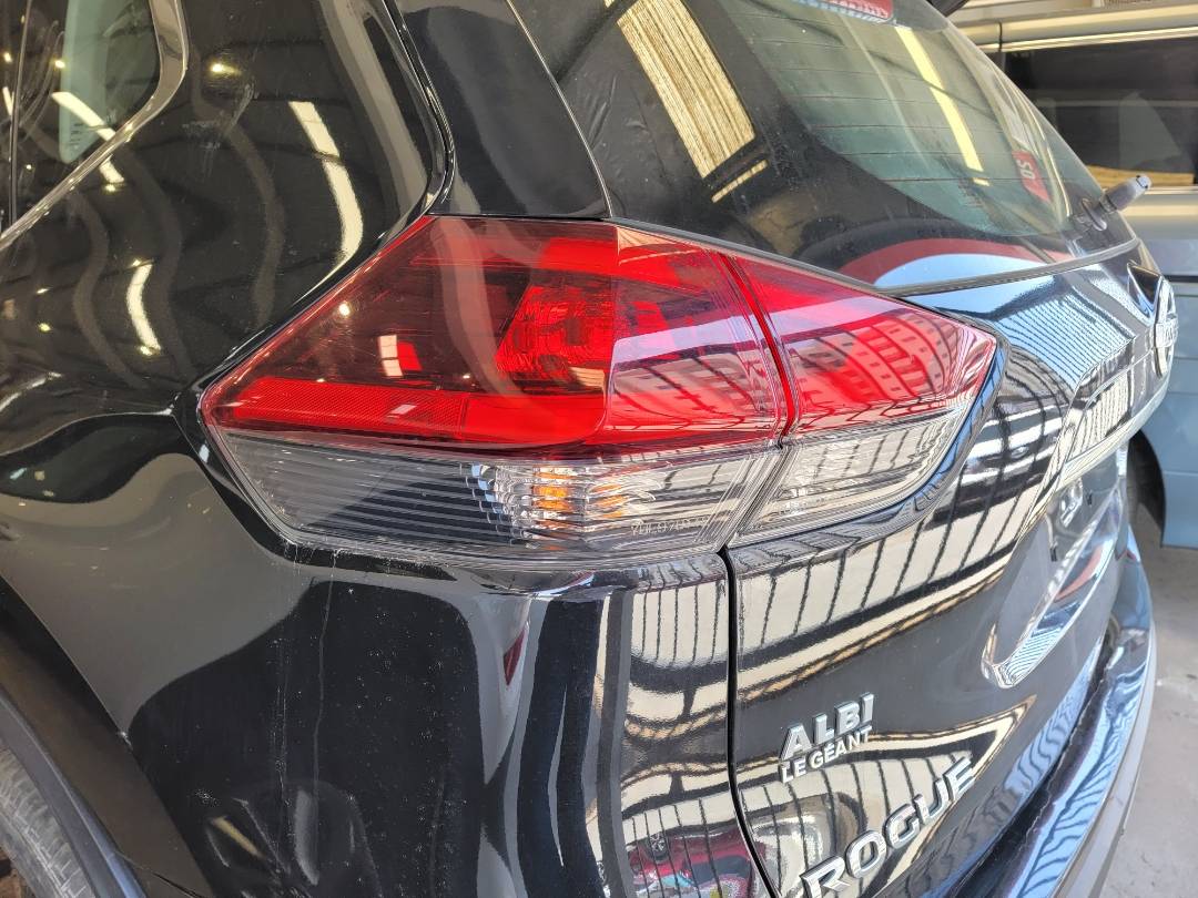 2018 NISSAN ROGUE — 153890 KM — Lot 794501 — Main - Marhaba Auctions Used Cars - Image 9