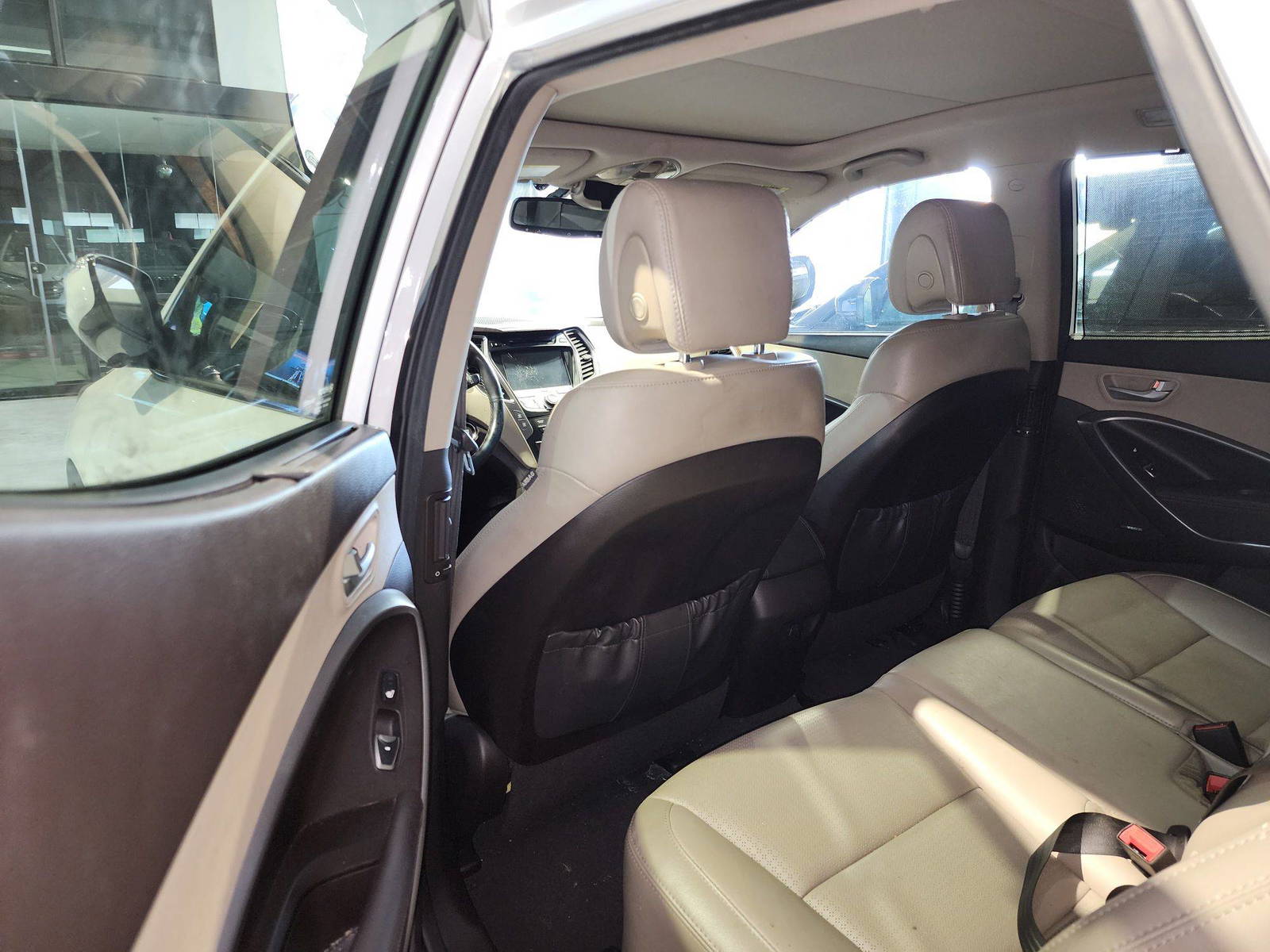 2014 HYUNDAI SANTA FE SPORT — 186710 Miles — Lot 26609 — Main - Marhaba Auctions Used Cars - Image 7
