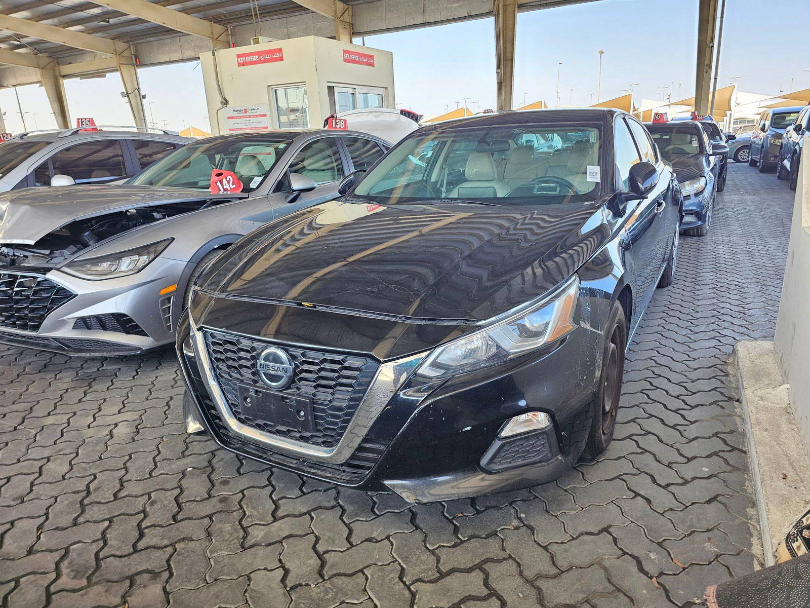2020 NISSAN ALTIMA — 154892 Miles — Lot C272347 — Souq - Marhaba Auctions Used Cars - Image 5