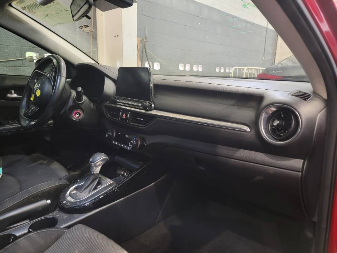 2019 KIA FORTE — 94134 Miles — Lot 38460008 - Marhaba Auctions Used Cars - Image 8