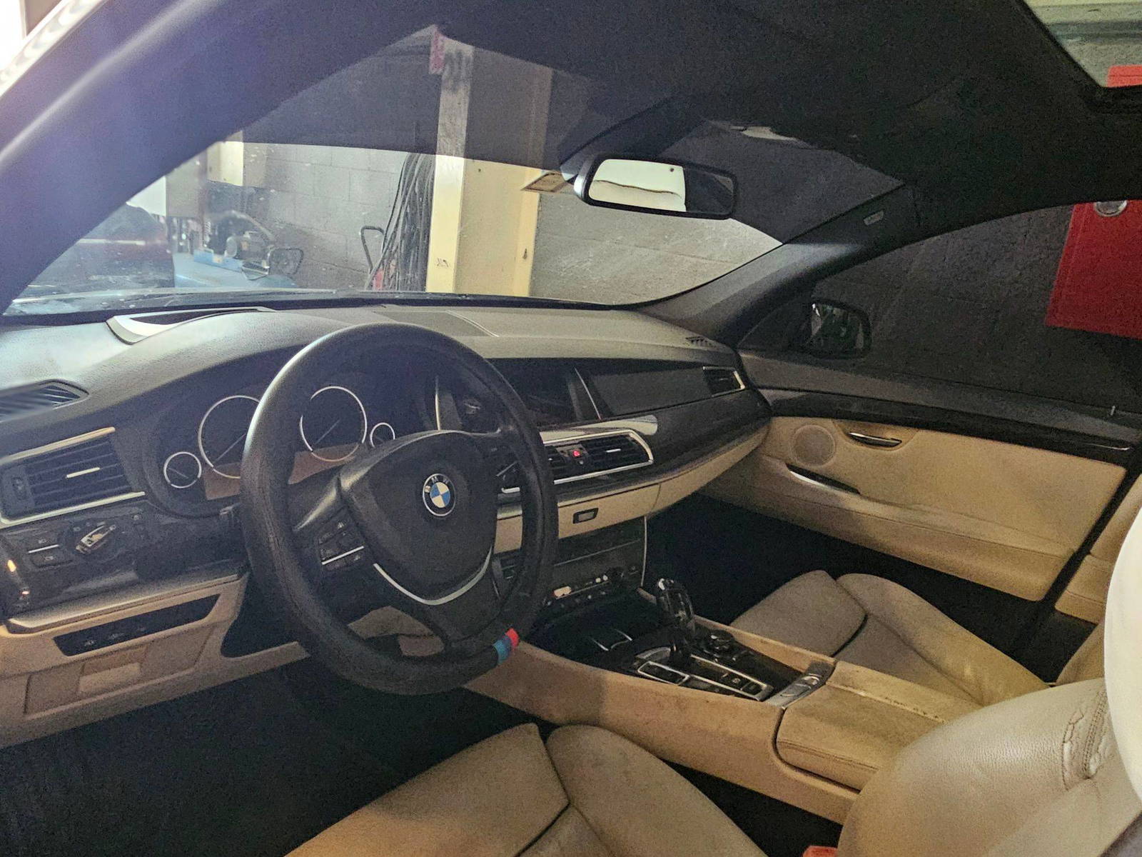 2011 BMW 535i GT — 306888 KM — Lot 09BC536724 — Main - Marhaba Auctions Used Cars - Image 8