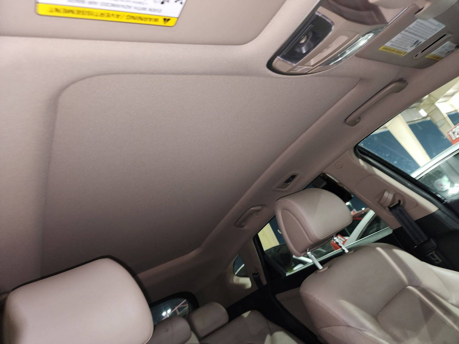 2016 HYUNDAI TUCSON — 100958 KM — Lot 42832454 — Souq - Marhaba Auctions Used Cars - Image 10
