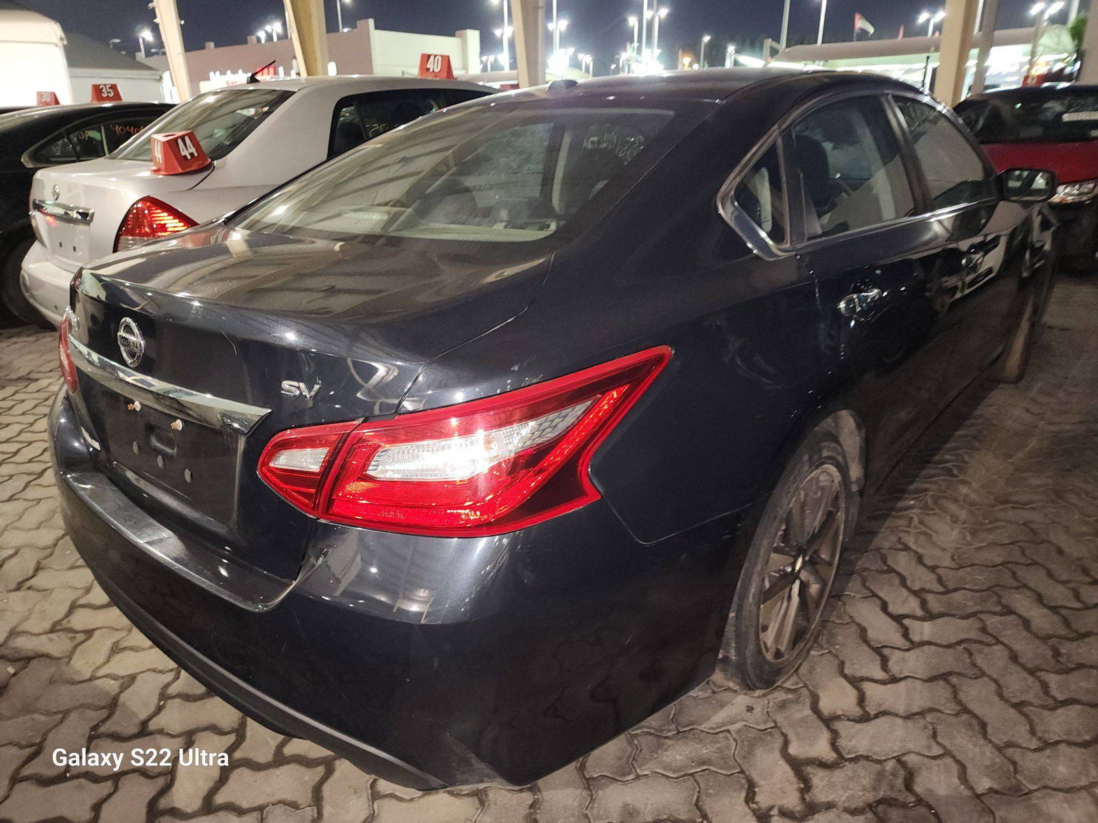 2017 NISSAN ALTIMA — 166102 Miles — Lot 38144075 - Marhaba Auctions Used Cars - Image 4