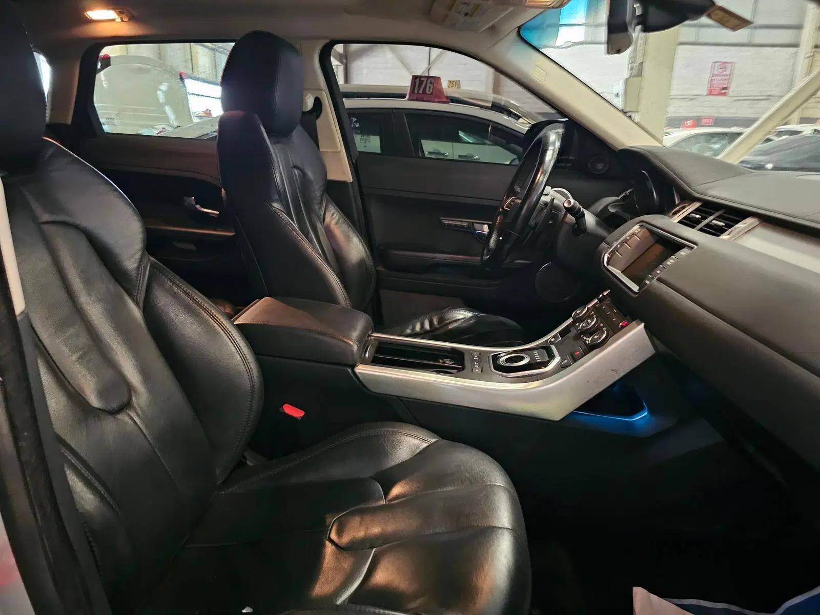 LAND ROVER RANGE ROVER EVOQUE 2012 - Marhaba Auction Used Cars - Image 6