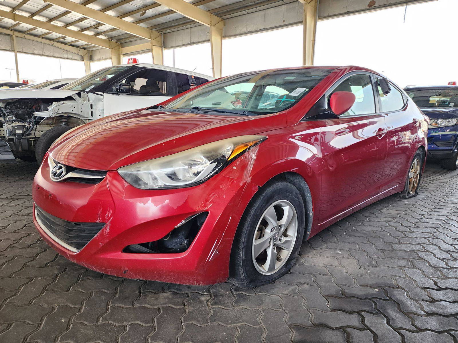2014 HYUNDAI ELANTRA — 146079 Miles — Lot EU167916 — Souq - Marhaba Auctions Used Cars - Image 5