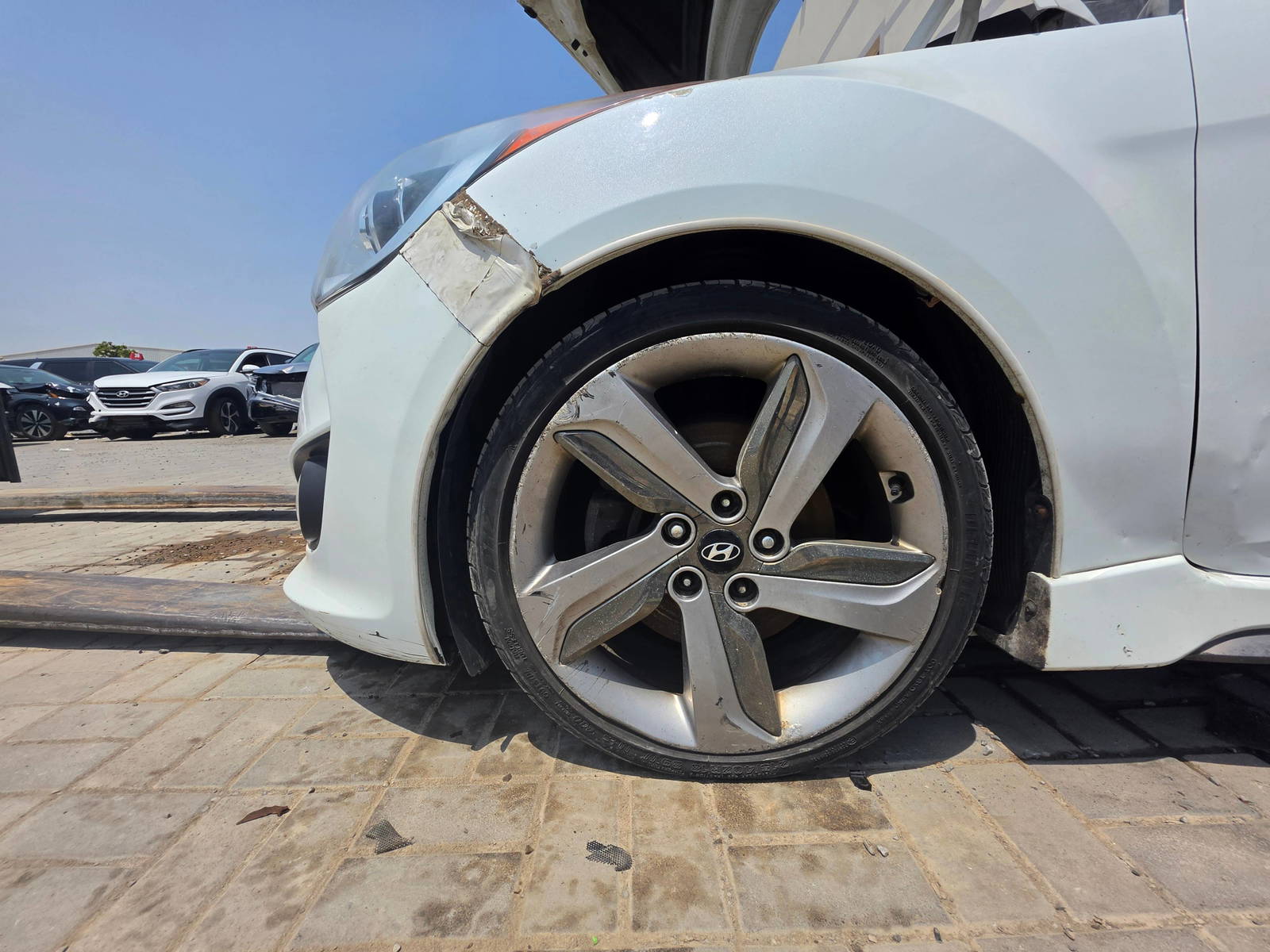 2013 HYUNDAI VELOSTER — 173211 Miles — Lot 43650866 - Marhaba Auctions Used Cars - Image 12