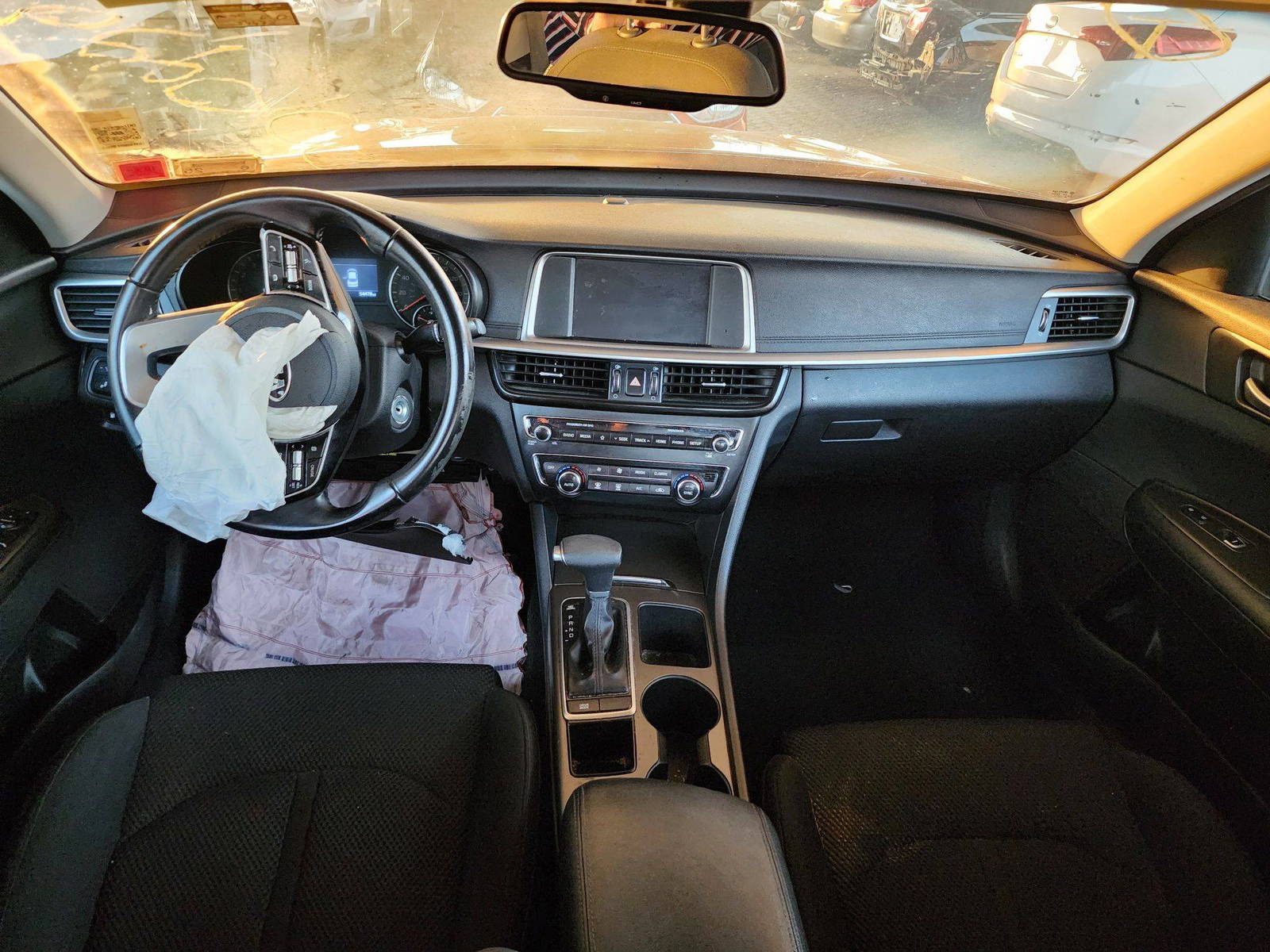 2019 KIA OPTIMA — 54478 Miles — Lot 48716594 — Souq - Marhaba Auctions Used Cars - Image 7