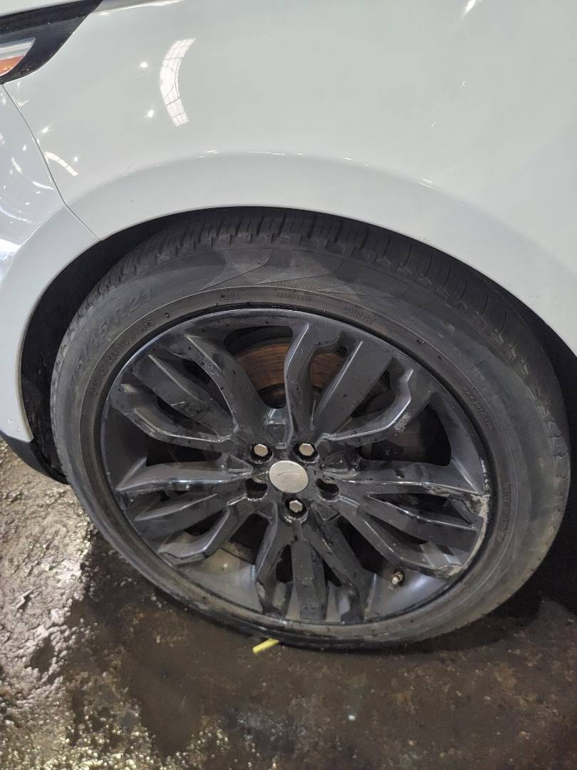 2014 LAND ROVER RANGE ROVER SPORT — 101084 Miles — Lot EA342320 — Main - Marhaba Auctions Used Cars - Image 11