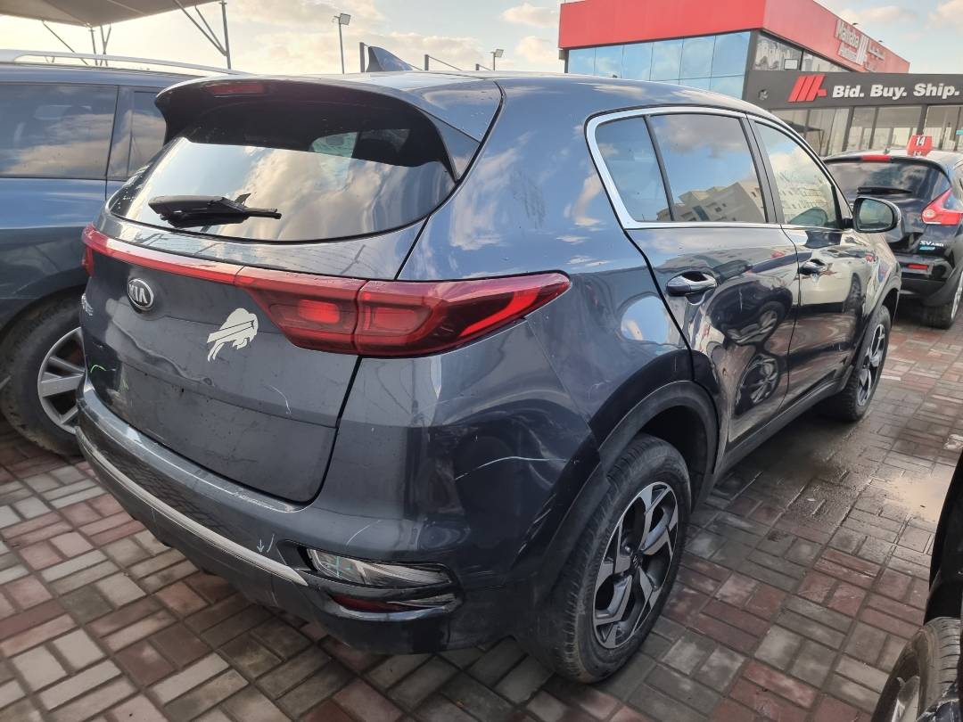 2020 KIA SPORTAGE — 80577 Miles — Lot 7643601 — Ind. 12 - Marhaba Auctions Used Cars - Image 4