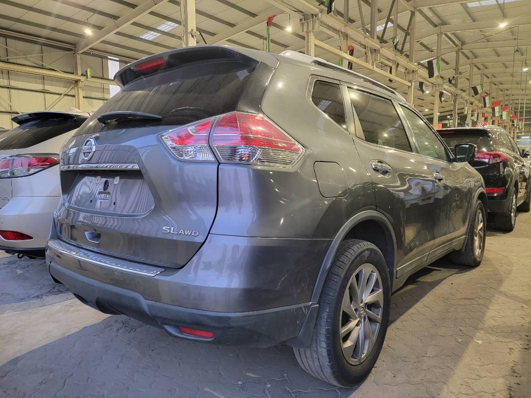 2015 NISSAN ROGUE — 144009 Miles — Lot FC909173 - Marhaba Auctions Used Cars - Image 3