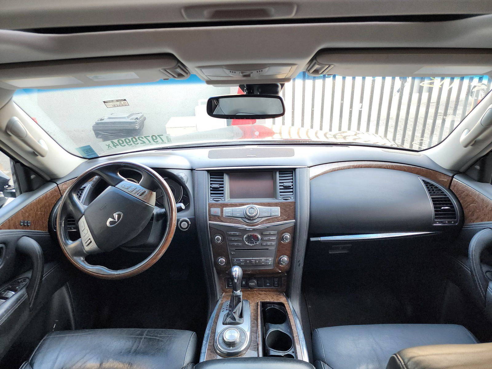 INFINITI QX80 2017 - Marhaba Auction Used Cars - Image 8