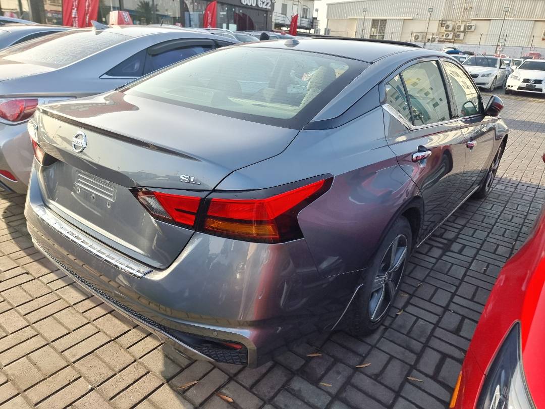 2020 NISSAN ALTIMA — 185663 Miles — Lot C101403 — Ind. 12 - Marhaba Auctions Used Cars - Image 4