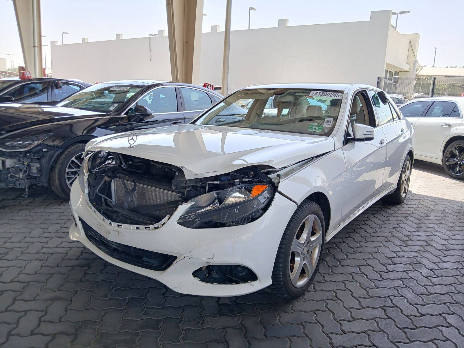 2014 MERCEDES BENZ E 350 — 217348 Miles — Lot 41800245 — Souq - Marhaba Auctions Used Cars - Image 5
