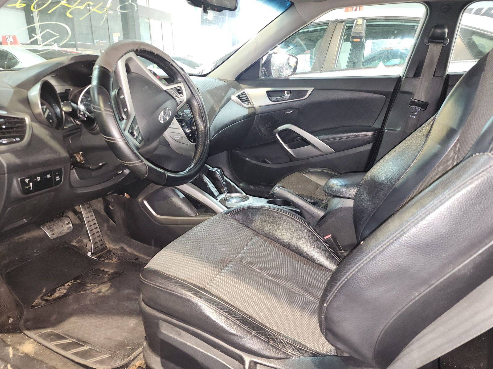 HYUNDAI VELOSTER 2013 - Marhaba Auction Used Cars - Image 7