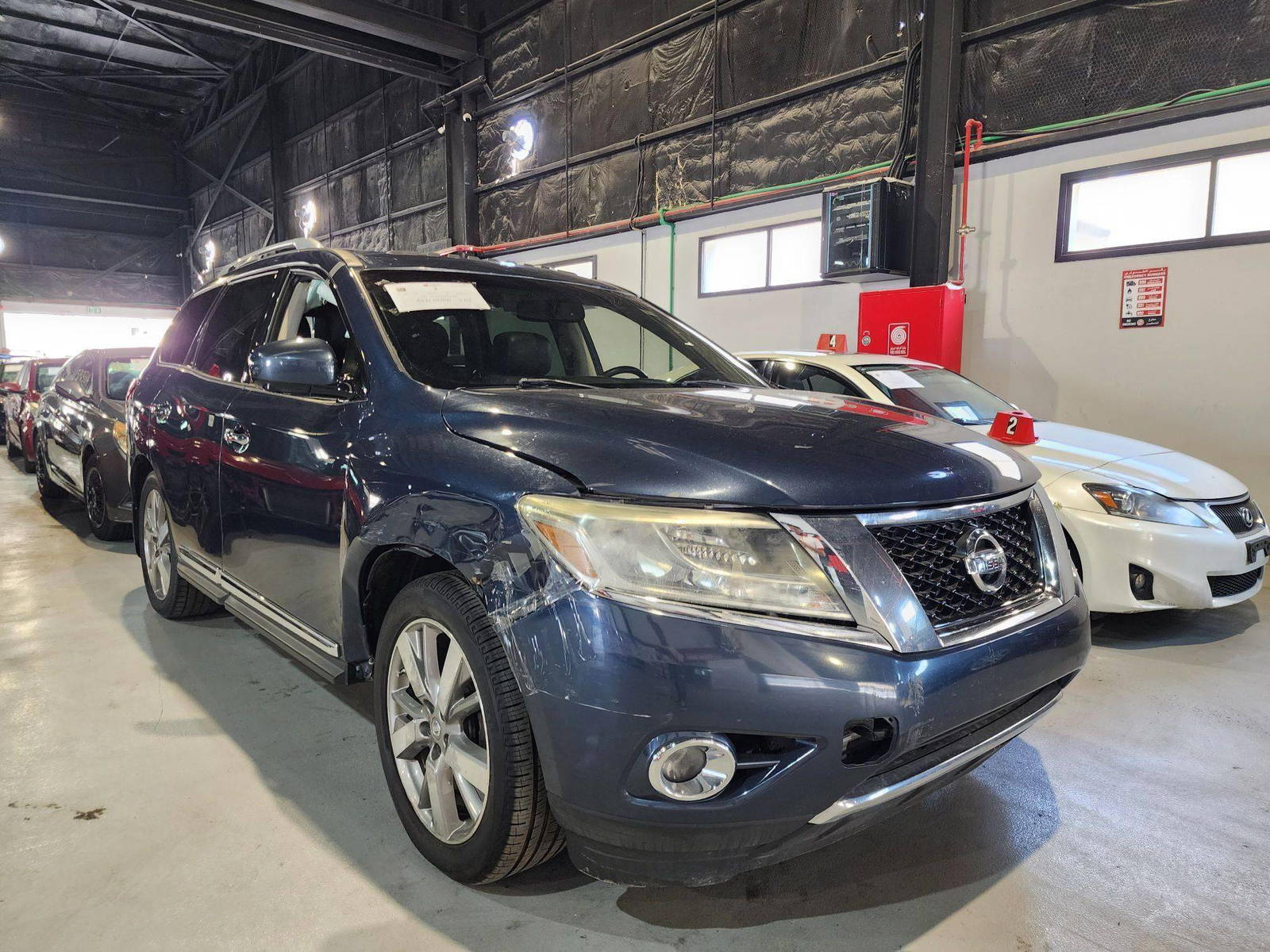 2015 NISSAN PATHFINDER — 178133 KM — Lot 214587 — Al Quoz - Marhaba Auctions Used Cars - Image 3