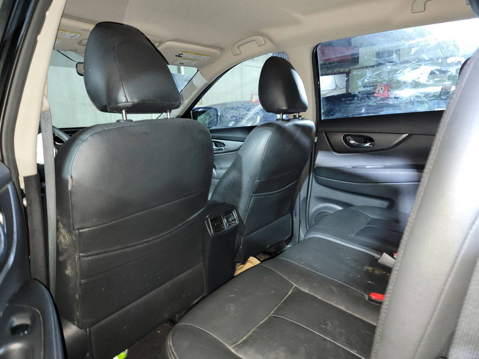 NISSAN ROGUE 2015 - Marhaba Auction Used Cars - Image 7