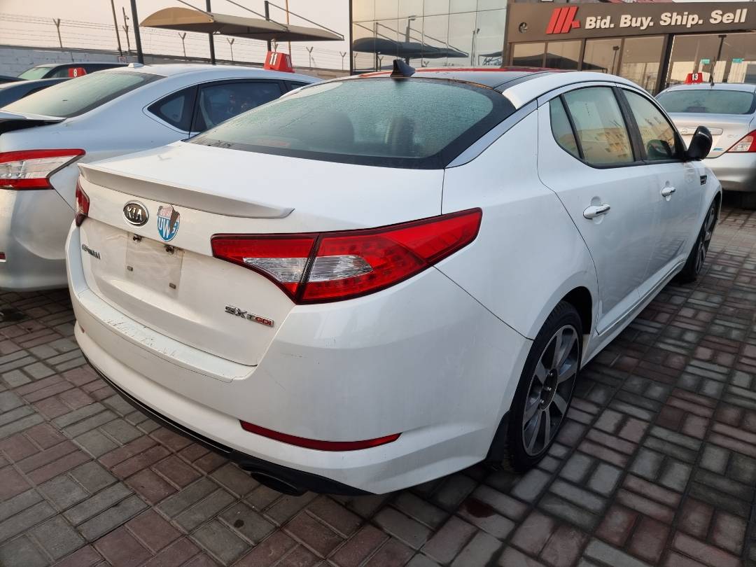 2012 KIA OPTIMA — 168449 Miles — Lot 125487 — Souq - Marhaba Auctions Used Cars - Image 4