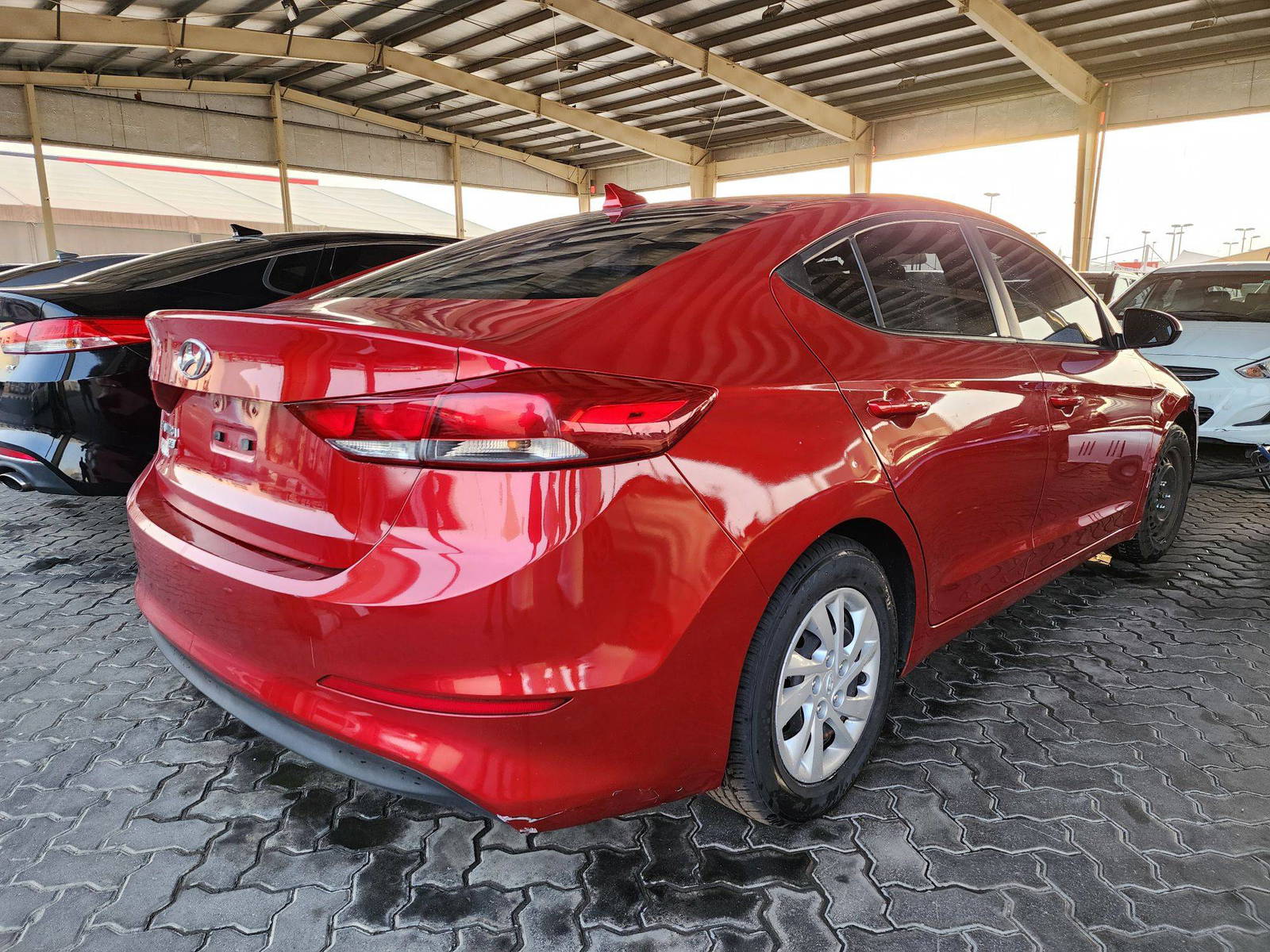 2017 HYUNDAI ELANTRA — 166536 Miles — Lot 50371044 — Souq - Marhaba Auctions Used Cars - Image 3