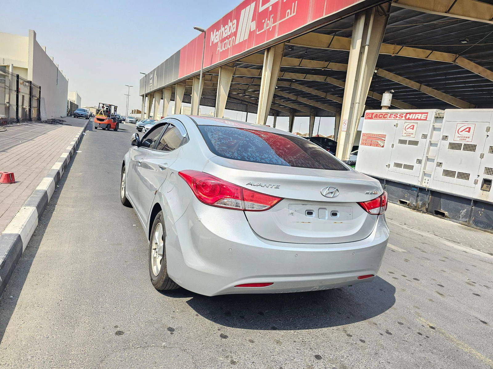 2012 HYUNDAI AVANTE — 254319 KM — Lot 261178 — Main - Marhaba Auctions Used Cars - Image 4