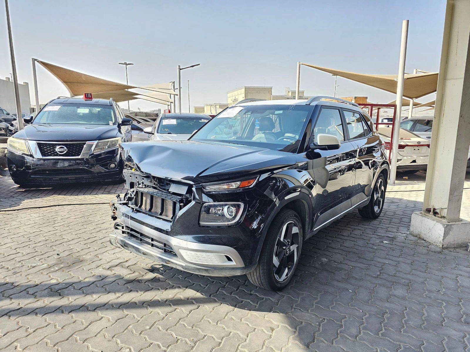 2022 HYUNDAI VENUE SEL — 88698 KM — Lot 30065061 — Main - Marhaba Auctions Used Cars - Image 4