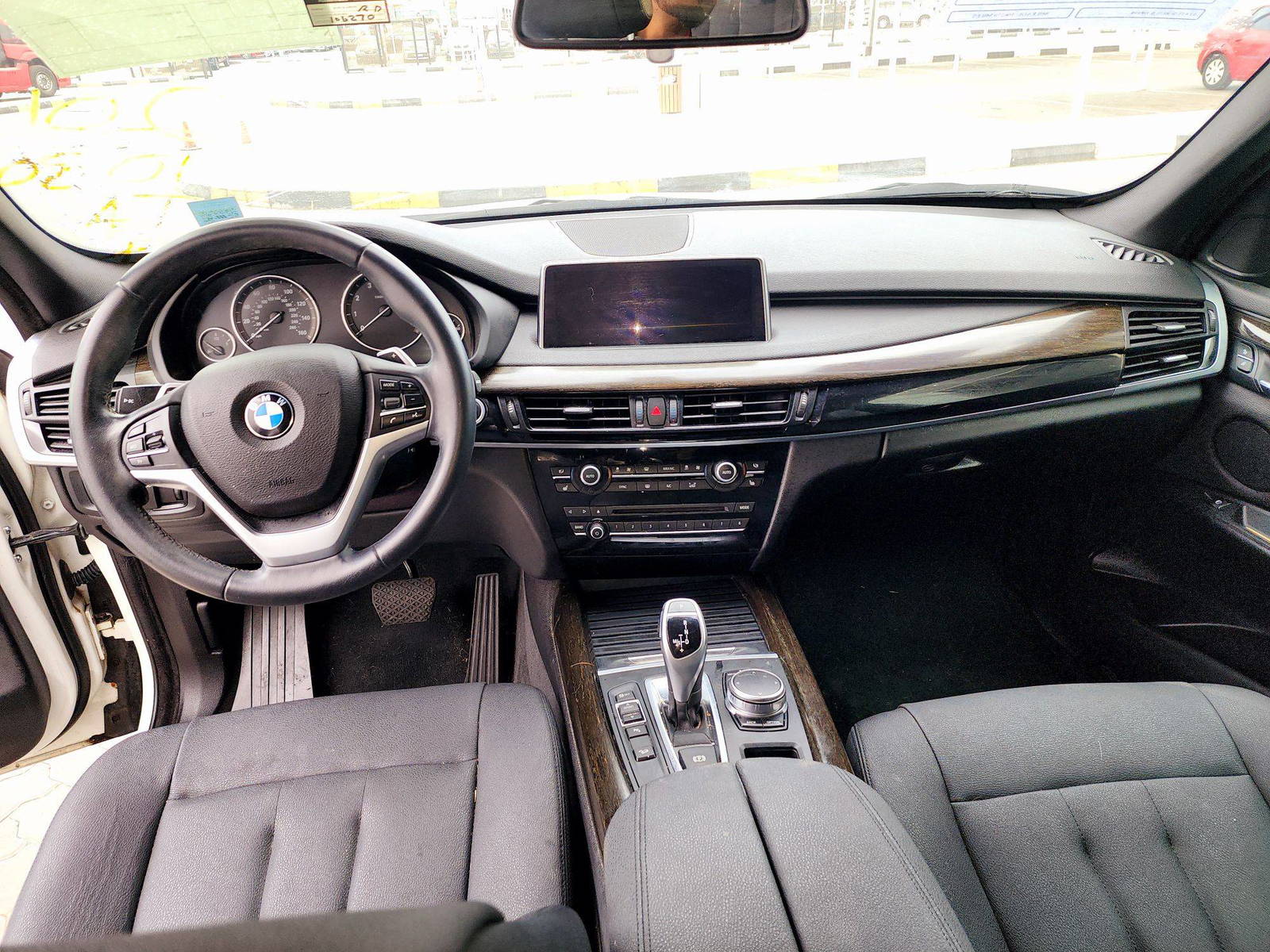 2018 BMW X5 SDRIVE35I — 106270 Miles — Lot 39113533 — Souq - Marhaba Auctions Used Cars - Image 7