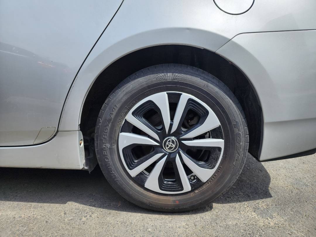 2012 TOYOTA PRIUS — 223407 Miles — Lot 27665 — Souq - Marhaba Auctions Used Cars - Image 11