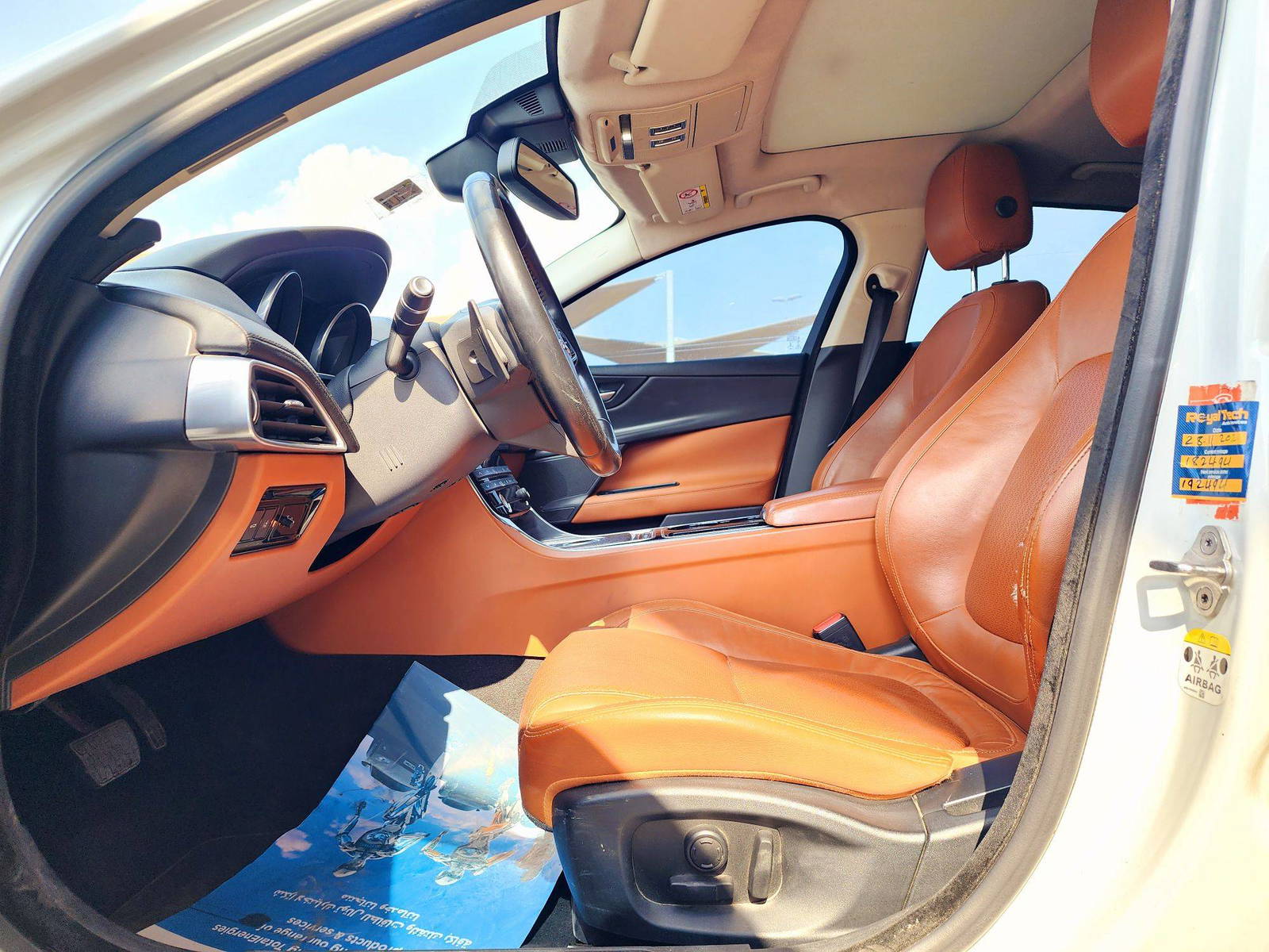 2016 JAGUAR XE PREMIUM — 194450 KM — Lot GA923879 — Souq - Marhaba Auctions Used Cars - Image 9