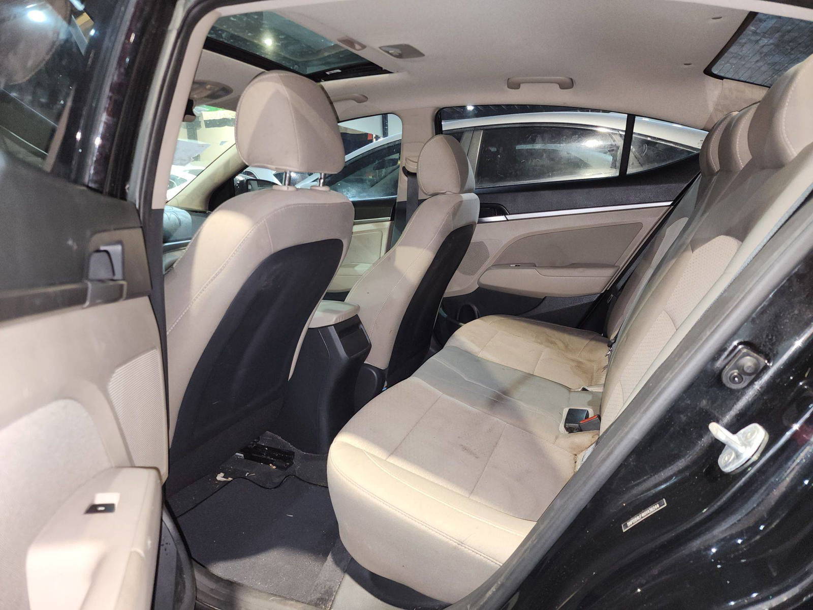 2019 HYUNDAI ELANTRA — 111548 Miles — Lot 86381994 — Main - Marhaba Auctions Used Cars - Image 7