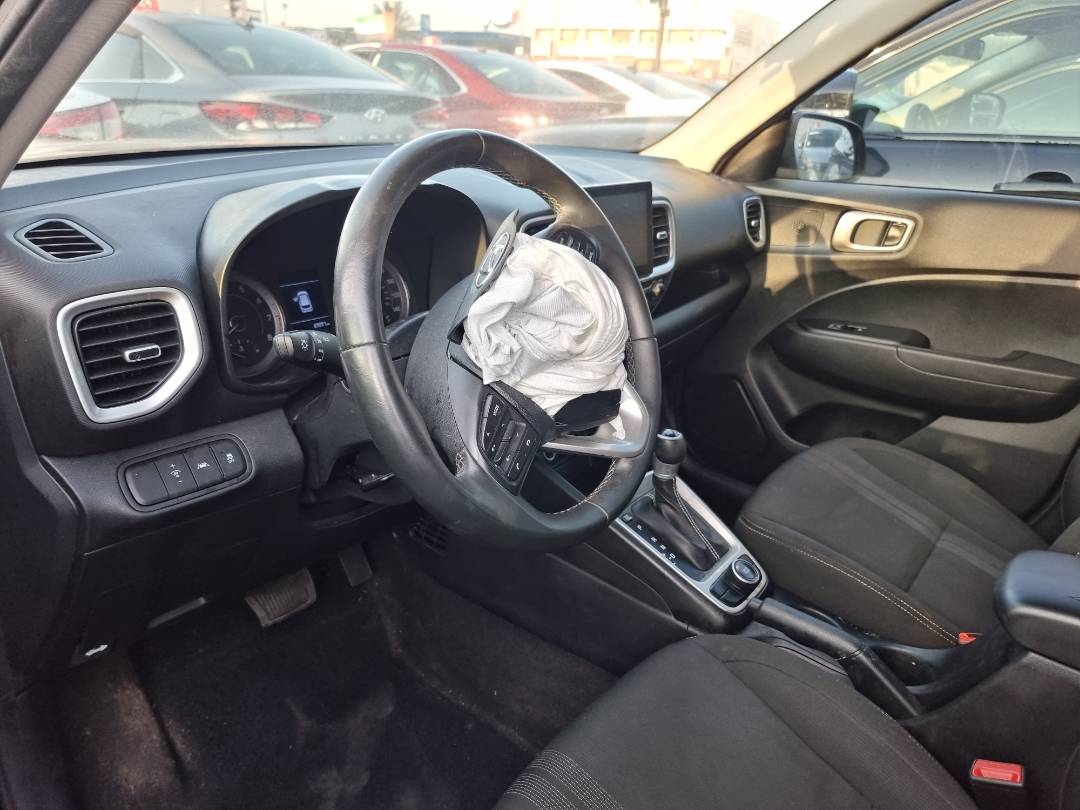 HYUNDAI VENUE SEL 2022 - Marhaba Auction Used Cars - Image 7