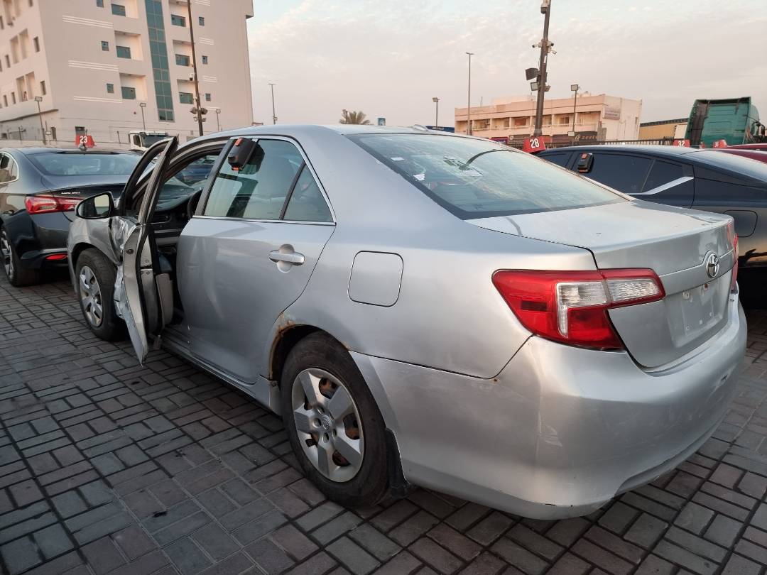2012 TOYOTA CAMRY — 406476 KM — Lot 215478 — Ind. 12 - Marhaba Auctions Used Cars - Image 4