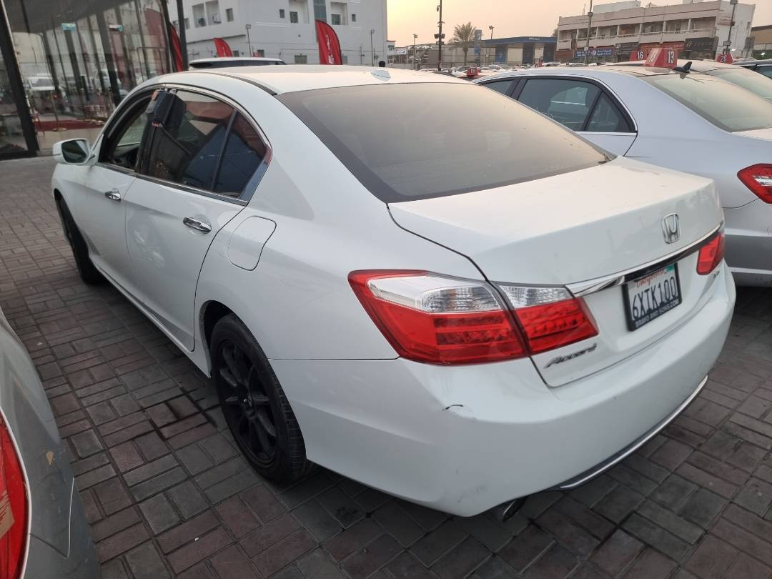 HONDA ACCORD 2013 - Marhaba Auction Used Cars - Image 3