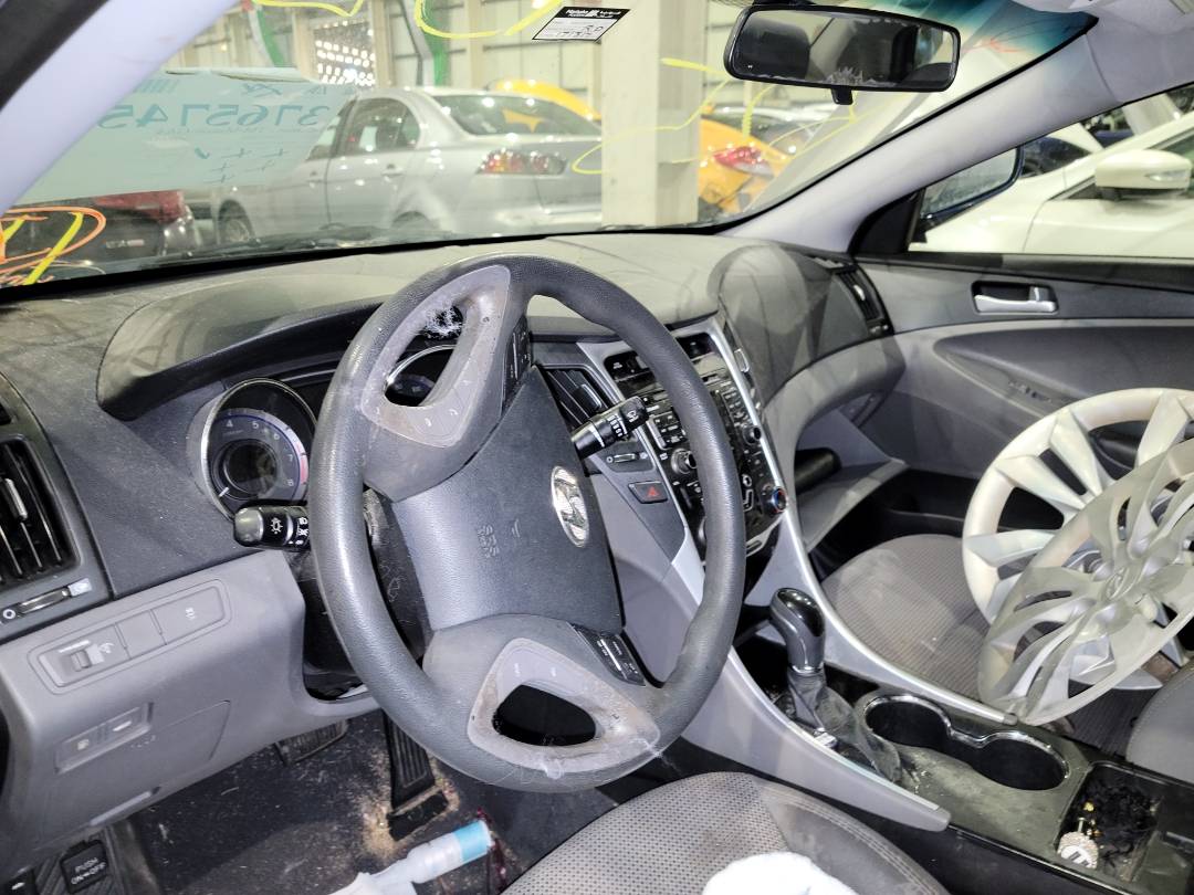 2011 HYUNDAI SONATA — 171317 Miles — Lot 37657451 - Marhaba Auctions Used Cars - Image 6