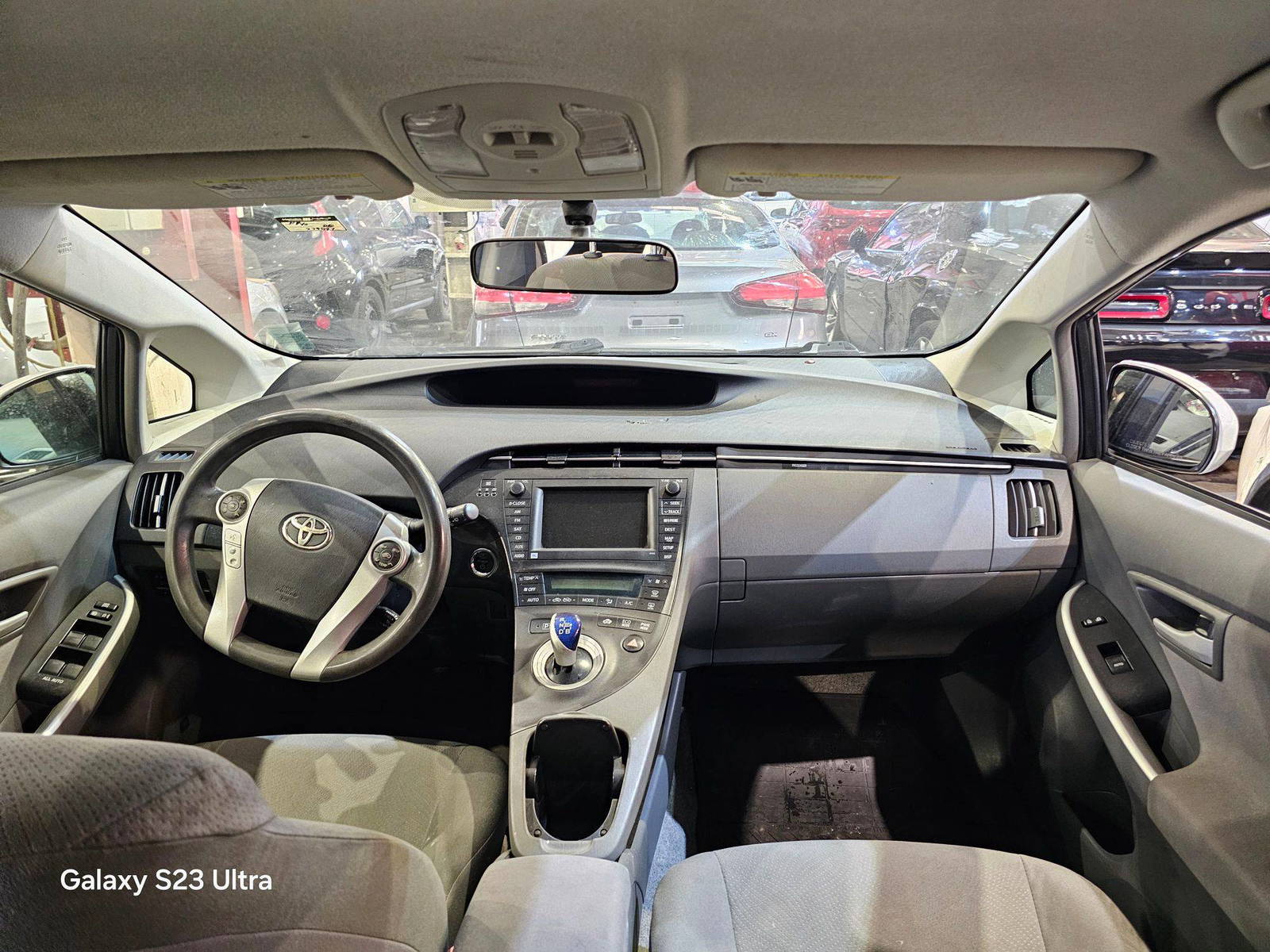 TOYOTA PRIUS 2010 - Marhaba Auction Used Cars - Image 8