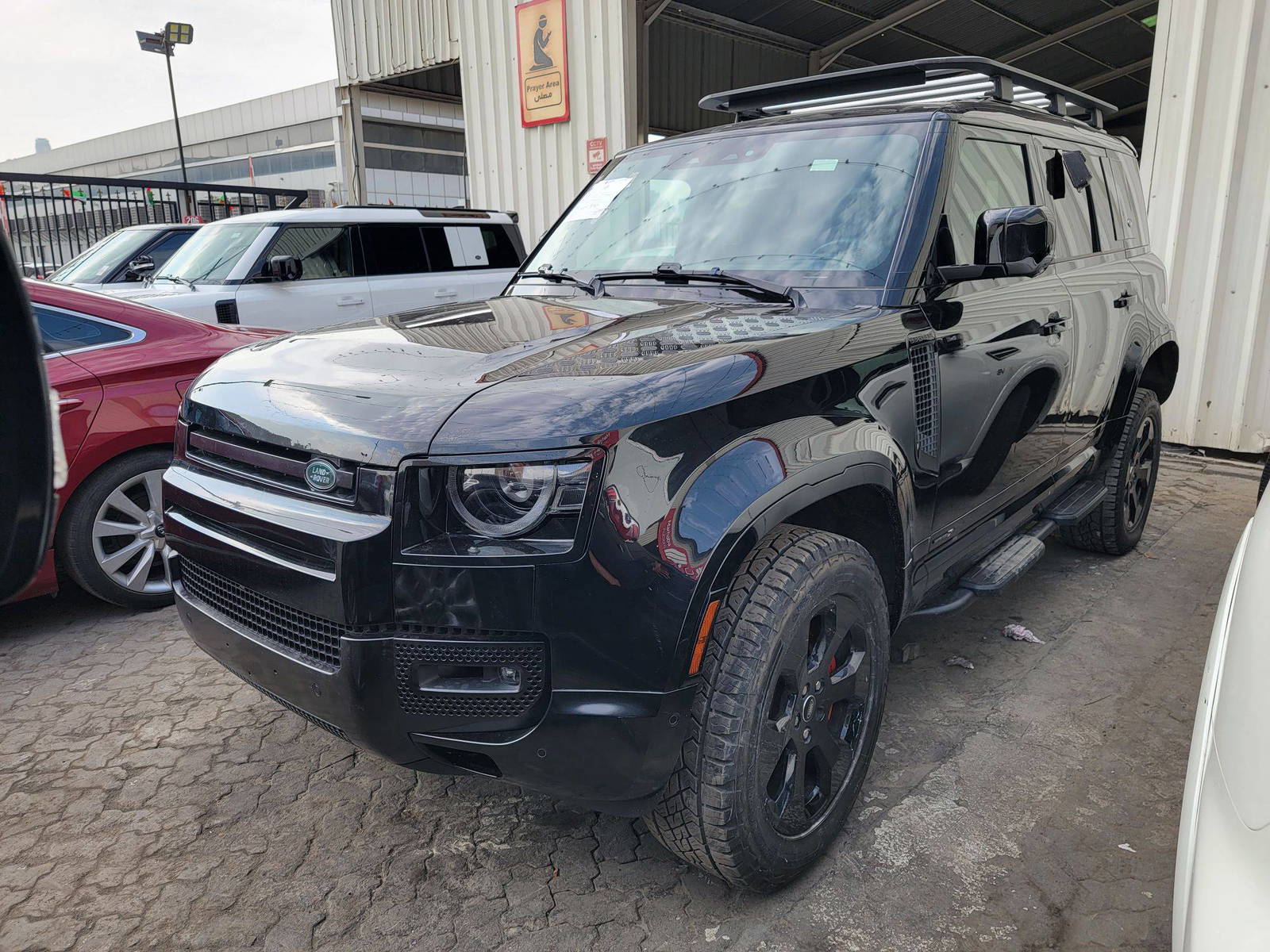 2020 LAND ROVER DEFENDER 110 X — 49332 Miles — Lot 2028148 — Main - Marhaba Auctions Used Cars - Image 4