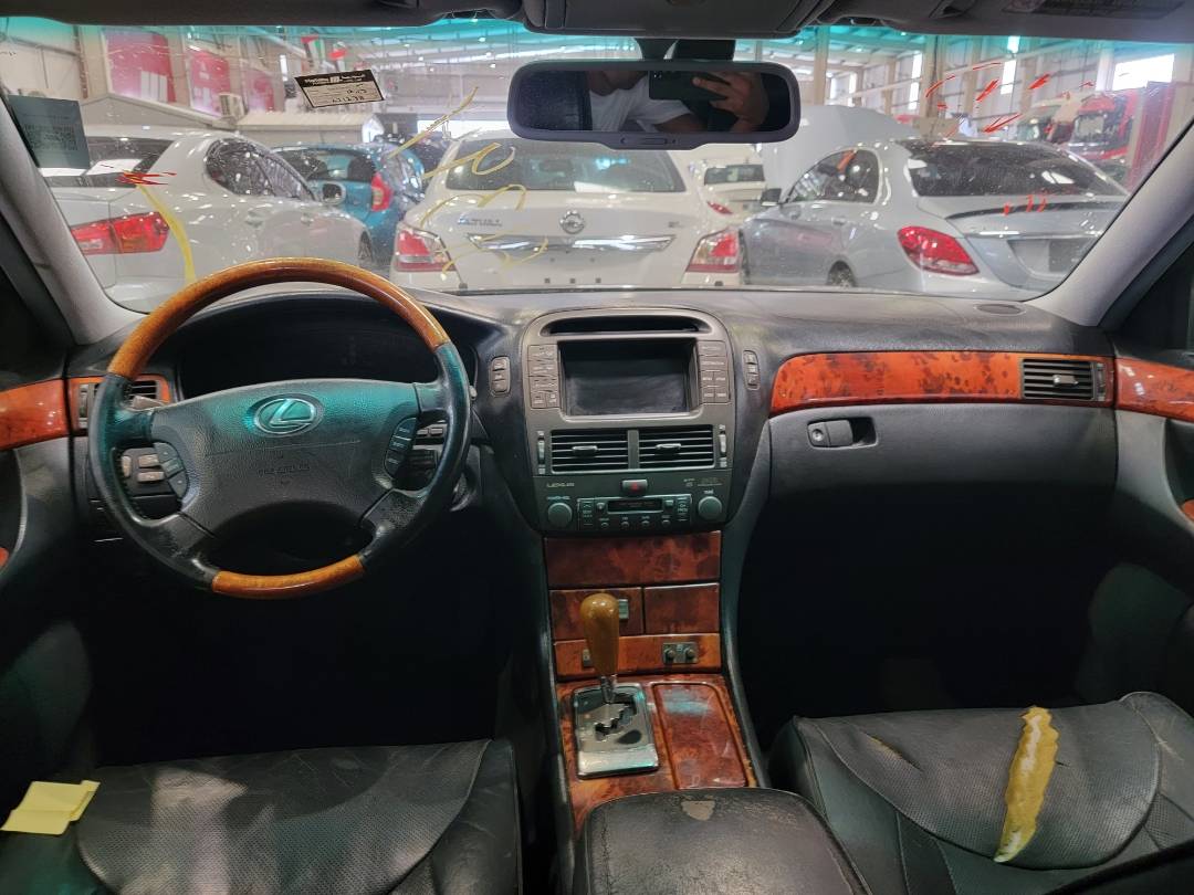 2004 LEXUS LS 430 — 221238 Miles — Lot 40154785 — Main - Marhaba Auctions Used Cars - Image 7