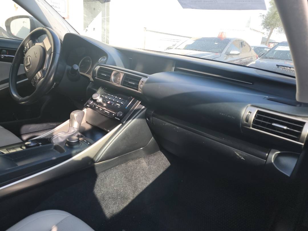 2014 LEXUS IS 250 — 72268 Miles — Lot 5007361 - Marhaba Auctions Used Cars - Image 6