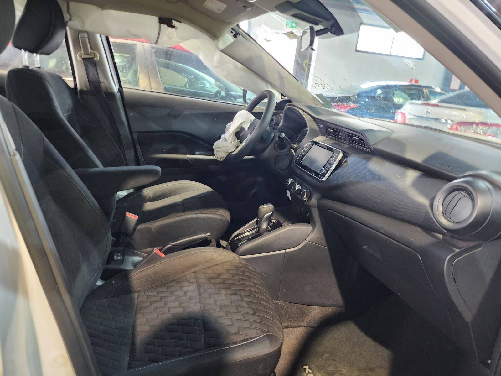 2022 NISSAN KICKS — 26270 Miles — Lot 66864204 — Al Quoz - Marhaba Auctions Used Cars - Image 9