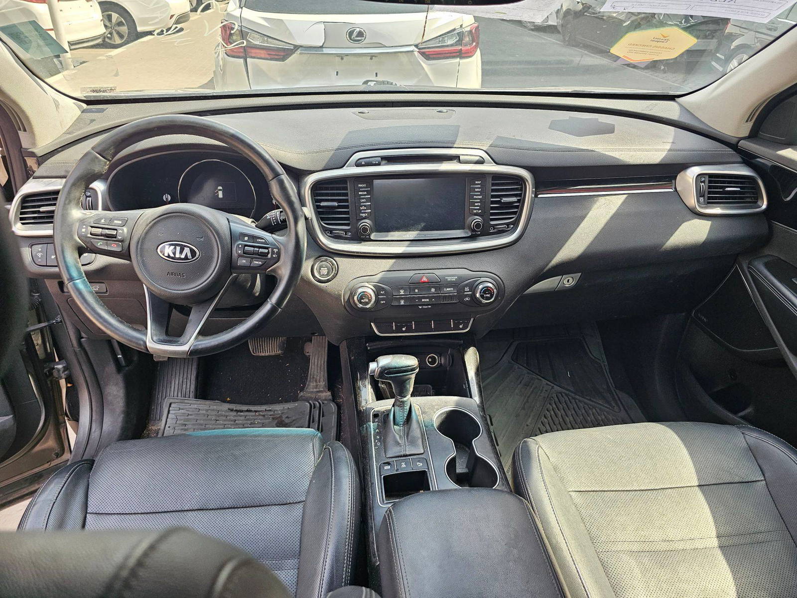 2016 KIA SORENTO — 161969 Miles — Lot 58GG107747 — Souq - Marhaba Auctions Used Cars - Image 7
